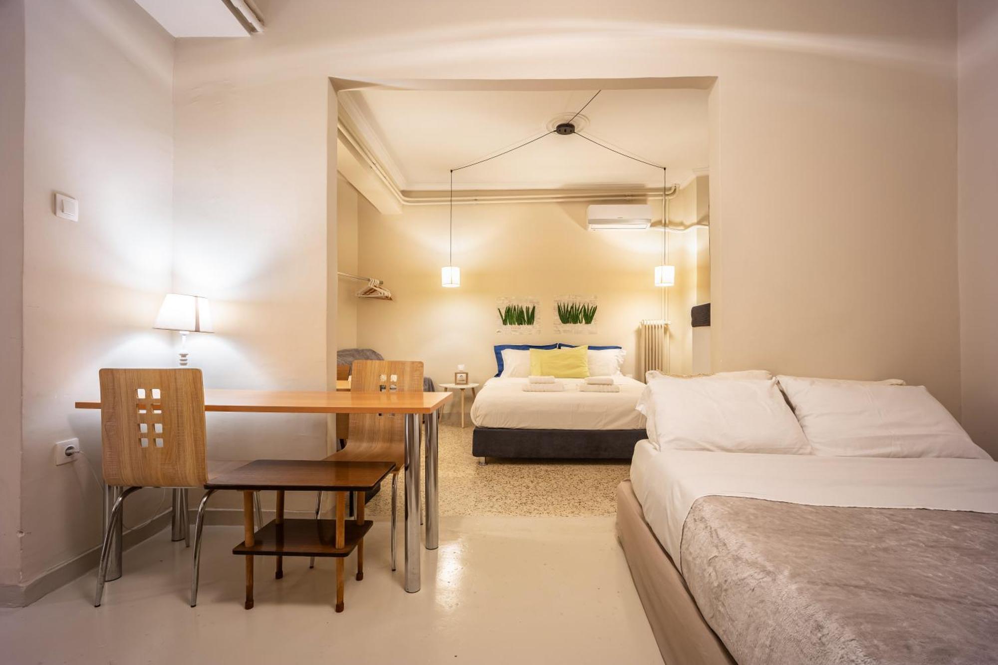Filopappou Decent Apartment Atenas Exterior foto
