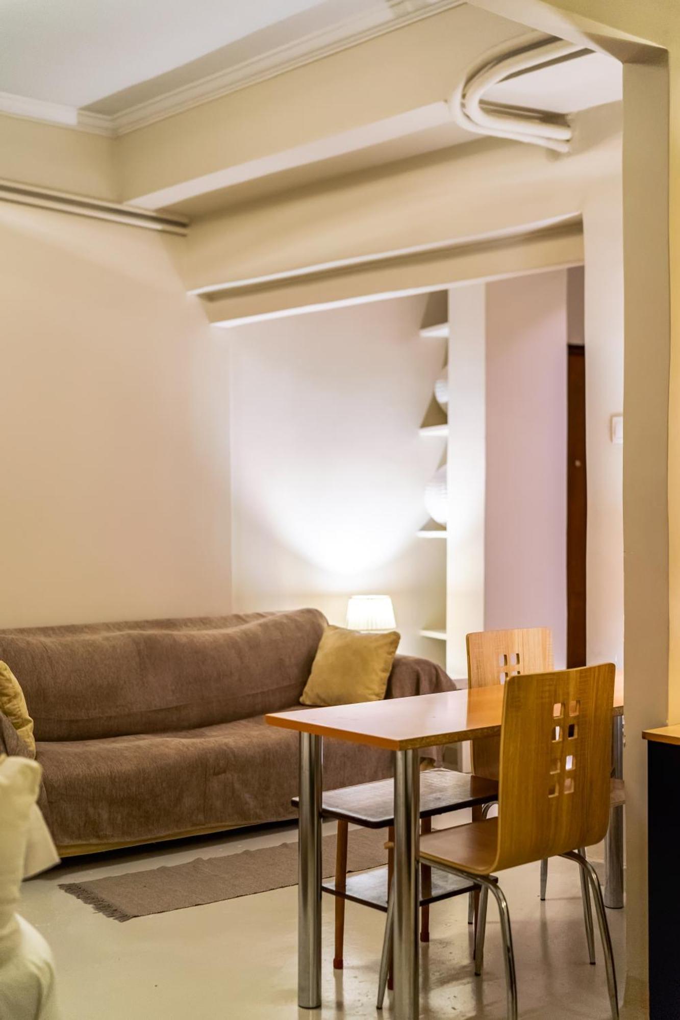 Filopappou Decent Apartment Atenas Exterior foto